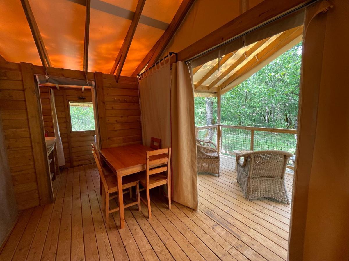 Lodges Du Bois Dodo - Ancien Camping De Bois Redon Septfonds Exterior photo